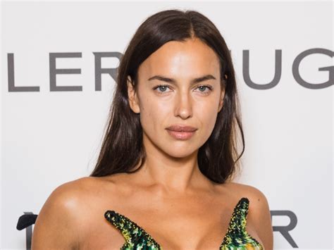 irina shayk nue|Irina Shayk just shared a topless Instagram post